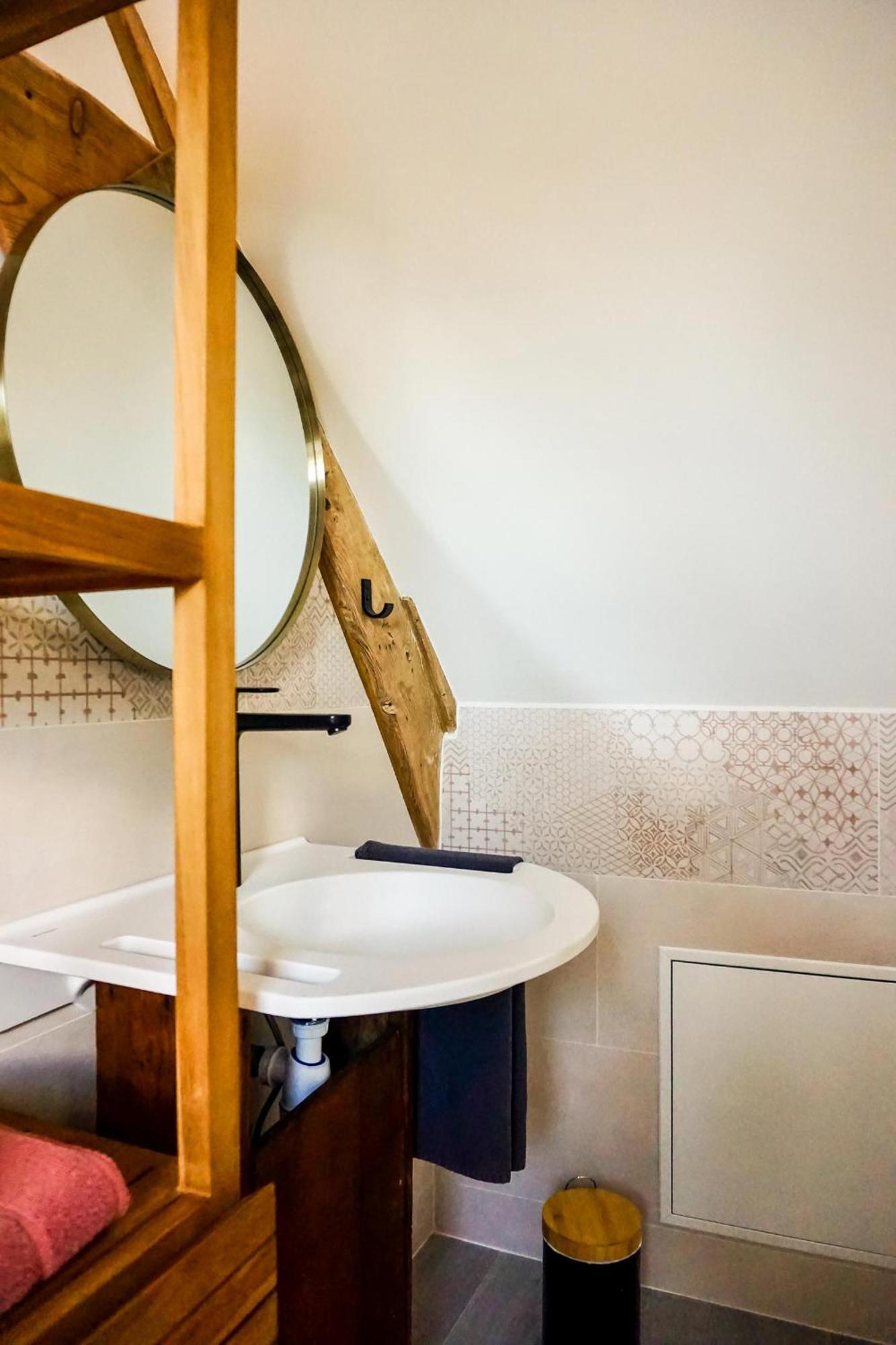 Bed and Breakfast Les Bobos A La Ferme La Madelaine-sous-Montreuil Exterior foto